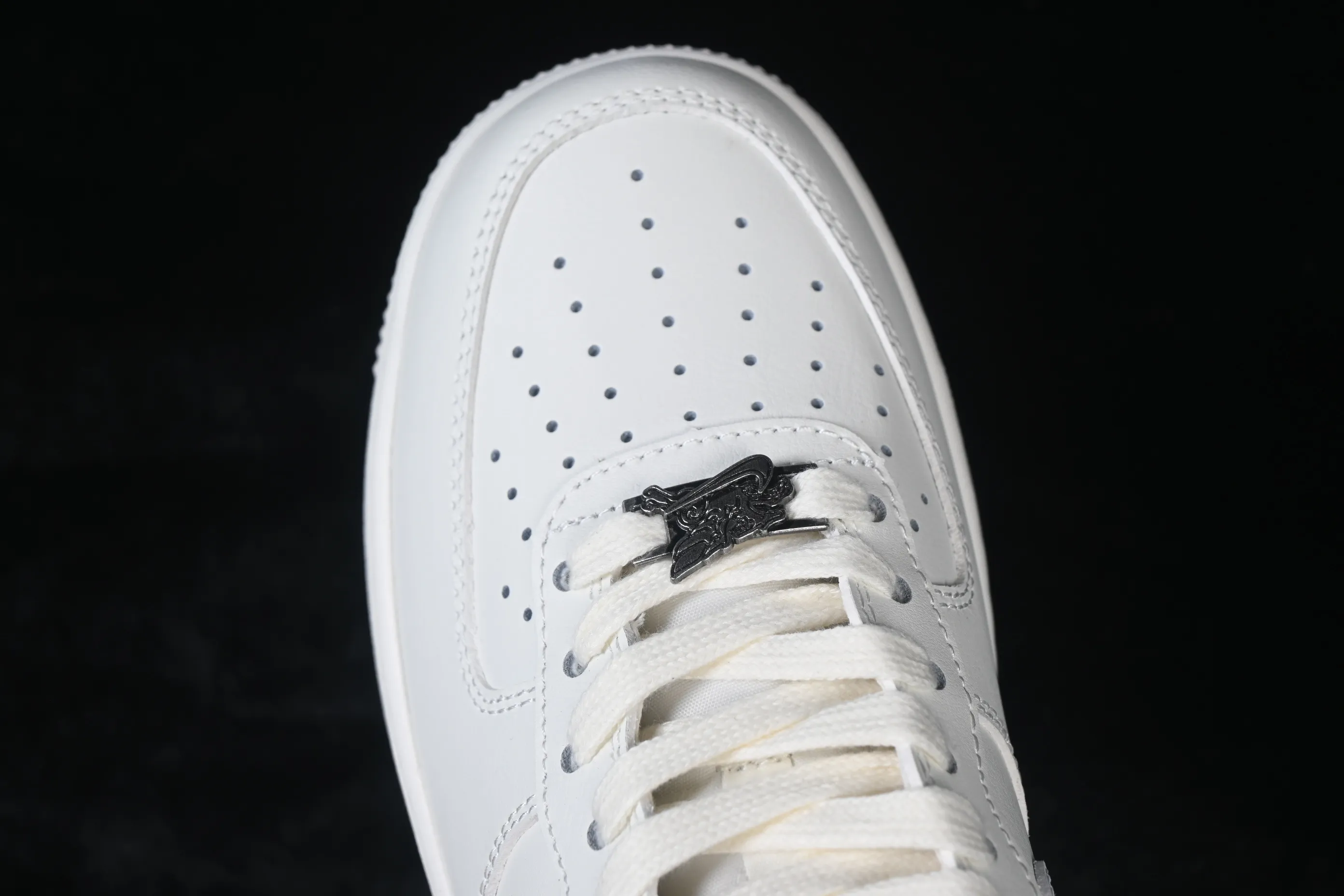 All categories Nk Air Force 1 Air Force series Nk Air Force 1 Low Air Force low-top Nike Air Force 1'07 Low Year of the Horse limited edition Air Force 1 low-top casual sneakers IQ1119-011